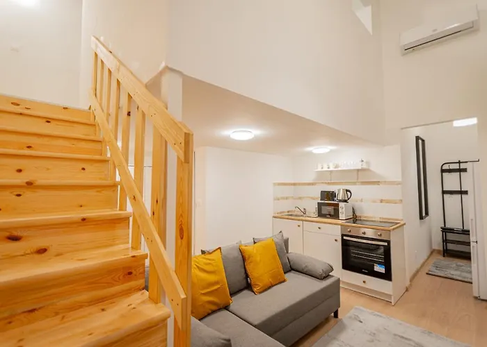 Cosy Downtown Flat In Budapest, Lisa